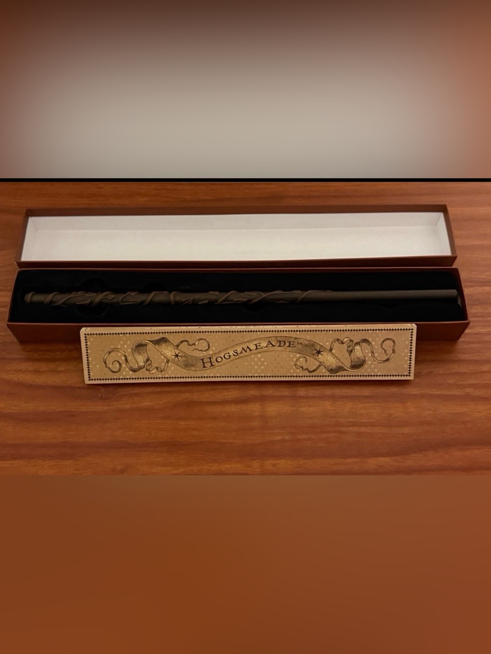 Hogsmeade Themed Wizard Wand in Display Box - Hermione